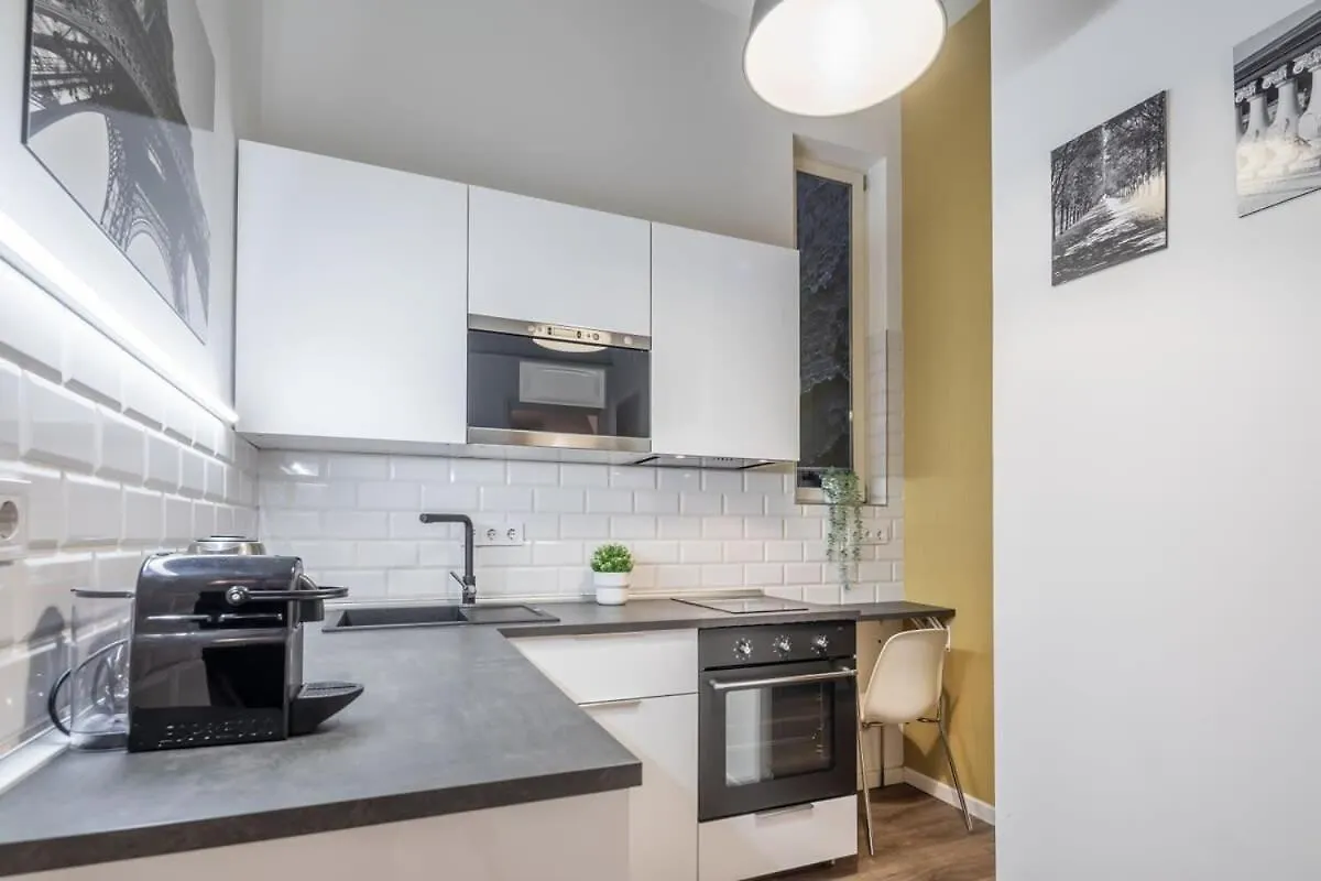 Charming Apartment At Central Location Budapest